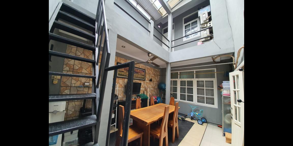 Dijual Rumah Terawat di Rajawali Bintaro Jaya Dijual Rumah Terawat di Rajawali Bintaro Jaya