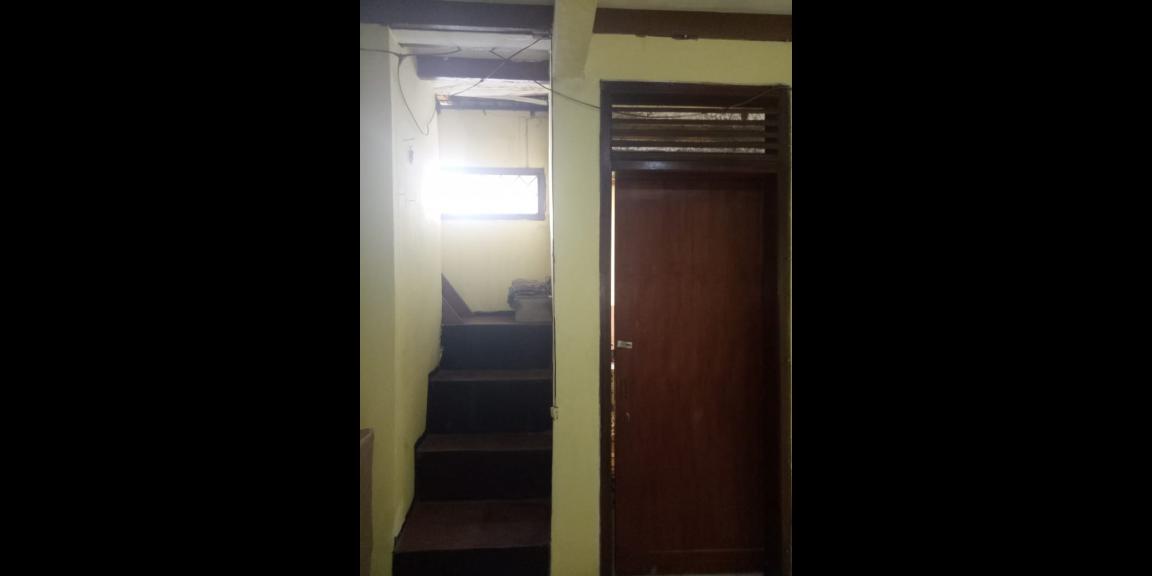 Di jual rumah 2 lt di Antapani Bandung Di jual rumah 2 lt di Antapani Bandung