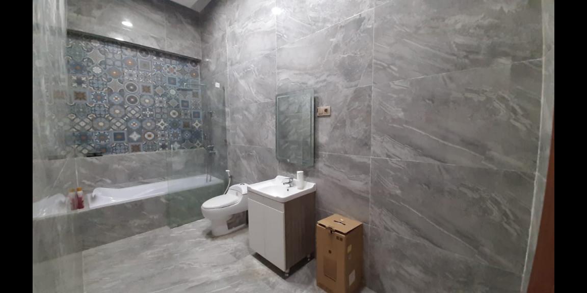 Rumah 2 tingkat baru di pakai 8 bln Rumah 2 tingkat baru di pakai 8 bln