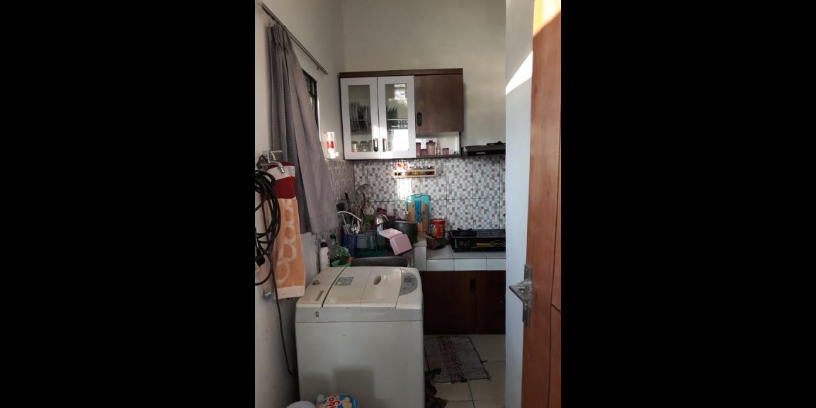 Take over rumah siap huni Take over rumah siap huni