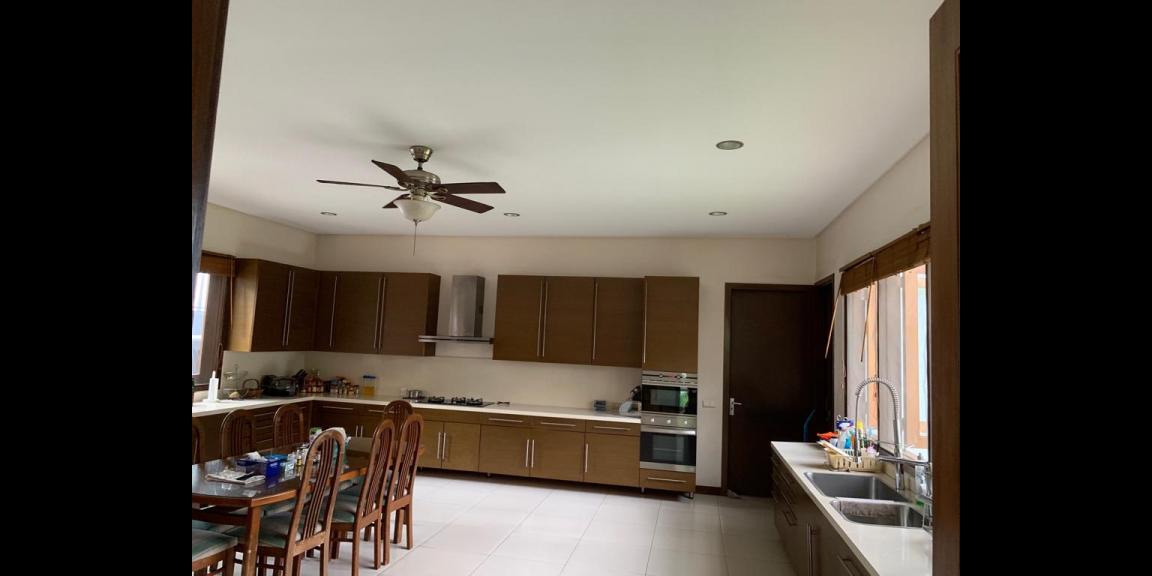 Forsale rumah mewah harga corona di pejaten pasar minggu Forsale rumah mewah harga corona di pejaten pasar minggu