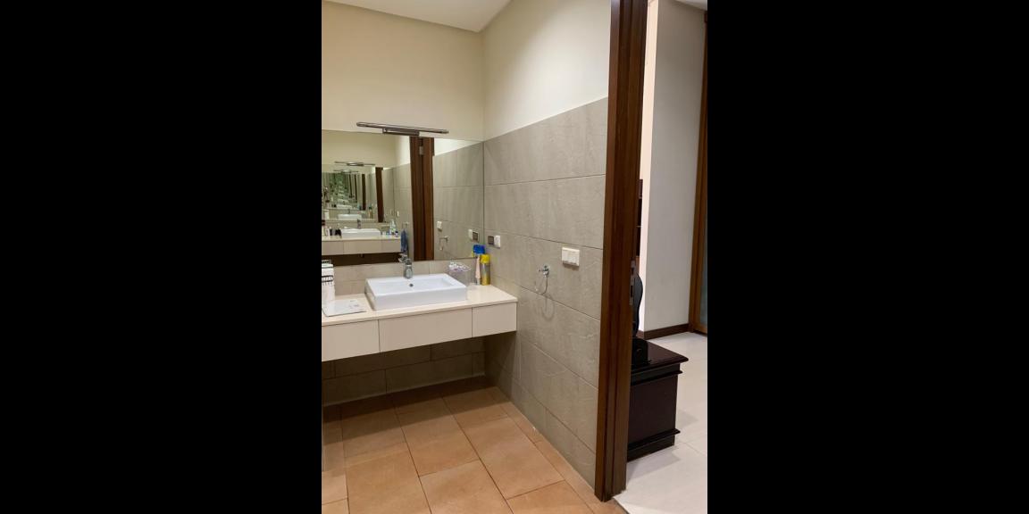 jual rumah mewah di pejaten barat ada kolam renang  jual rumah mewah di pejaten barat ada kolam renang