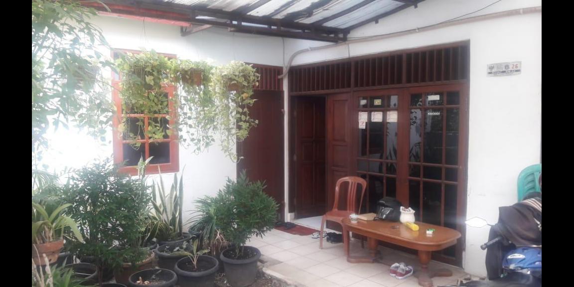 Dijual Rumah Jatinegara Cocok untuk usaha kos2an Dijual Rumah Jatinegara Cocok untuk usaha kos2an
