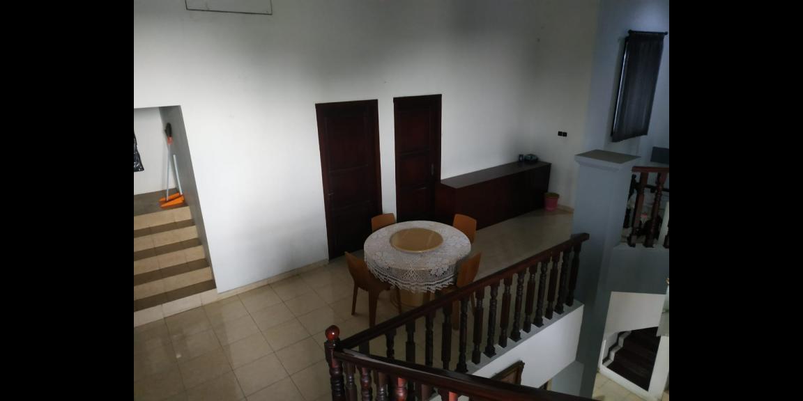 Dijual Rumah 3 lt. Istimewa Dijual Rumah 3 lt. Istimewa