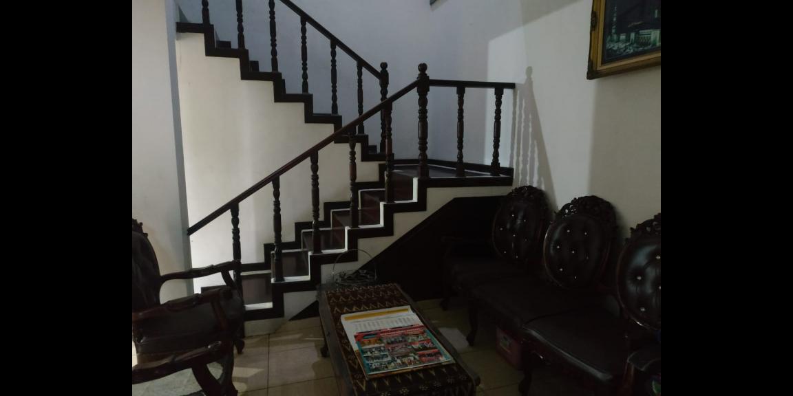 Dijual Rumah 3 lt. Istimewa Dijual Rumah 3 lt. Istimewa