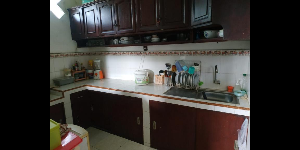 Dijual Rumah 3 lt. Istimewa Dijual Rumah 3 lt. Istimewa