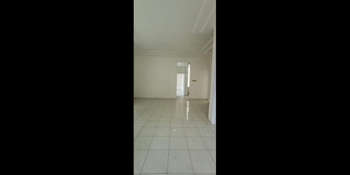 JUAL MURAH Rumah Luas Baru Renovasi di Daerah Bandung Wetan JUAL MURAH Rumah Luas Baru Renovasi di Daerah Bandung Wetan