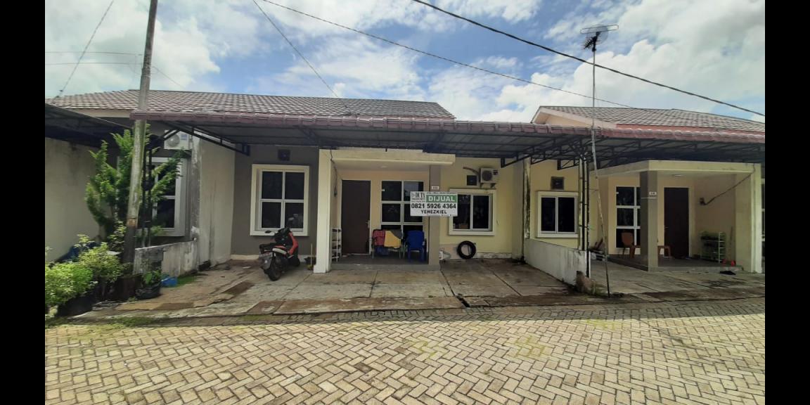 Rumah Greenhill, Parit Haji Husin 2, Pontianak, Kalimantan Barat Rumah Greenhill, Parit Haji Husin 2, Pontianak, Kalimantan Barat