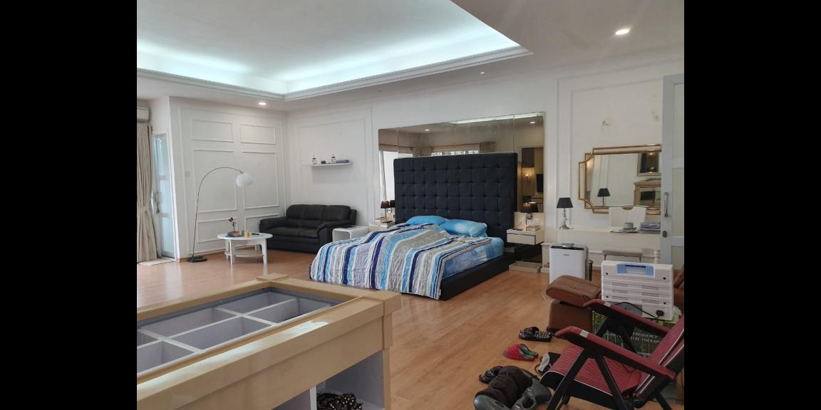 Rumah Lux Baru Mewah Terawat di Cipaku Indah - View Kota Bandung Rumah Lux Baru Mewah Terawat di Cipaku Indah - View Kota Bandung