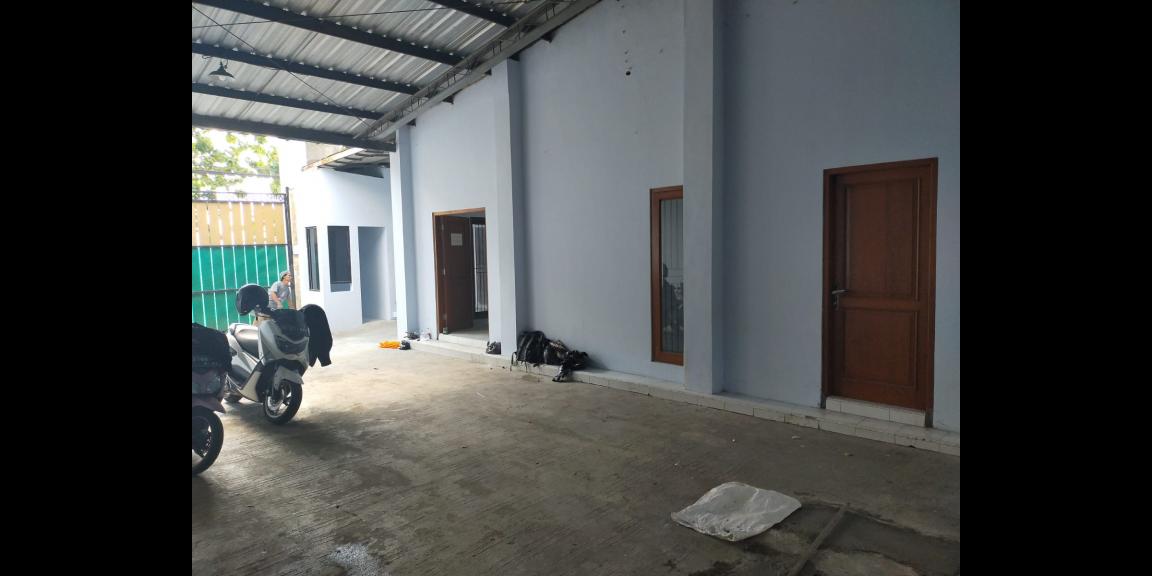 GUDANG BARU DIRENOVASI LOKASI STRATEGIS GUDANG BARU DIRENOVASI LOKASI STRATEGIS