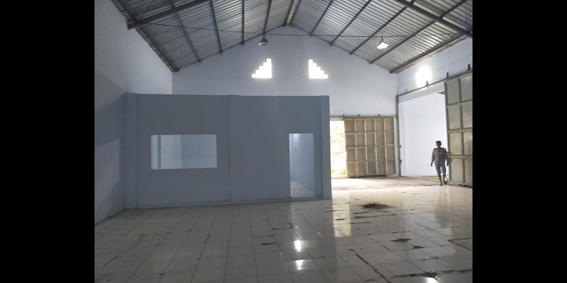 GUDANG BARU DIRENOVASI LOKASI STRATEGIS GUDANG BARU DIRENOVASI LOKASI STRATEGIS