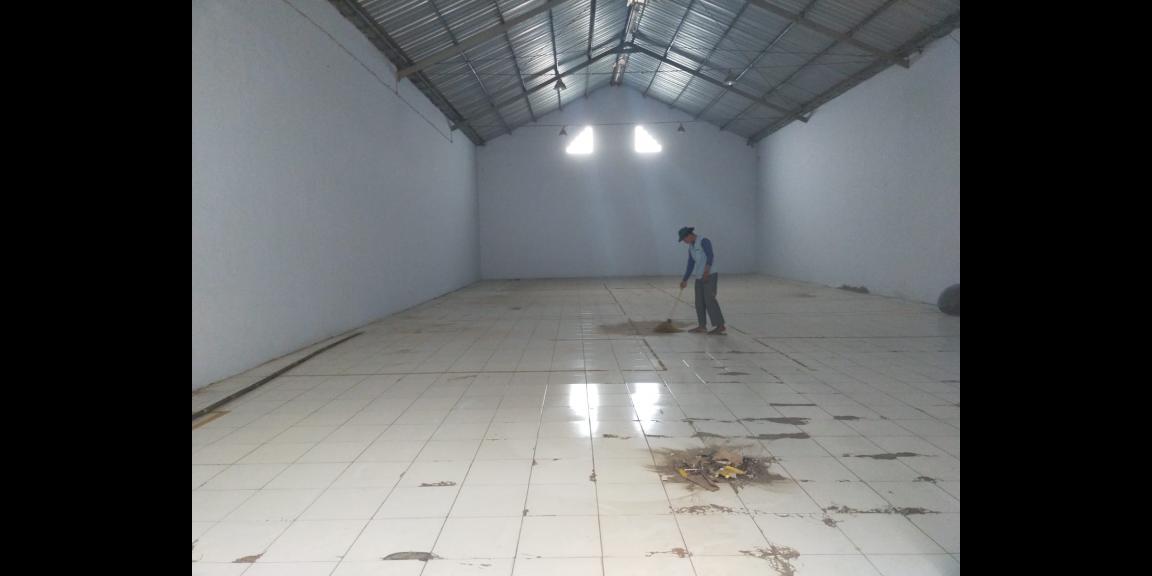 GUDANG BARU DIRENOVASI LOKASI STRATEGIS GUDANG BARU DIRENOVASI LOKASI STRATEGIS