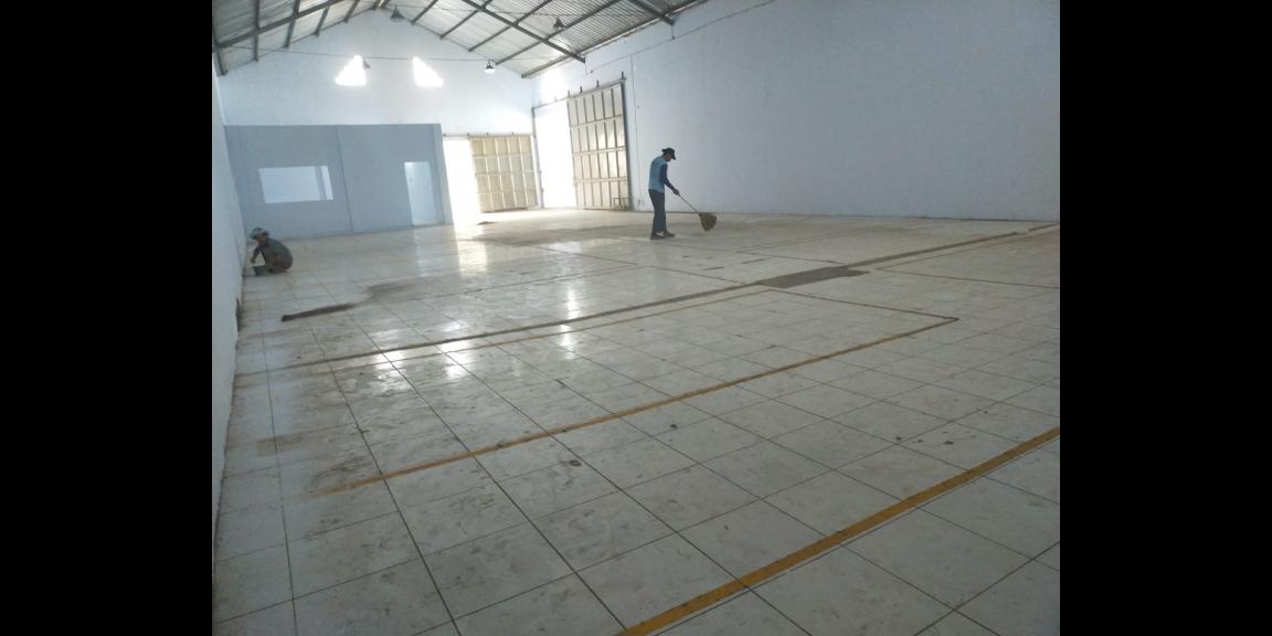 GUDANG BARU DIRENOVASI LOKASI STRATEGIS GUDANG BARU DIRENOVASI LOKASI STRATEGIS