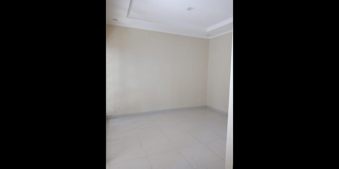 Dijual Rumah 2 lantai dekat GDC Dijual Rumah 2 lantai dekat GDC