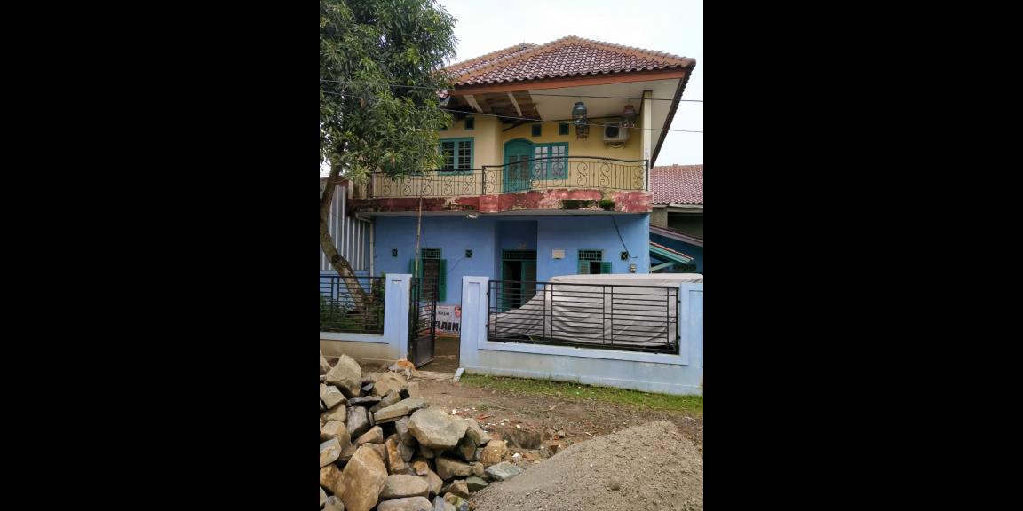Rumah tingkat dekat Kantor Taspen Kalimulya Depok Rumah tingkat dekat Kantor Taspen Kalimulya Depok