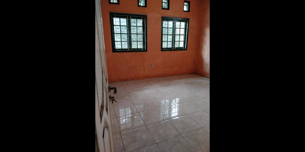 Rumah tingkat dekat Kantor Taspen Kalimulya Depok Rumah tingkat dekat Kantor Taspen Kalimulya Depok