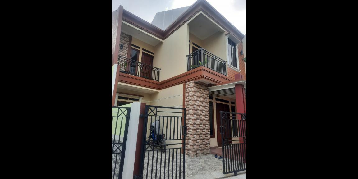 Rumah Tingkat 90/77 dekat Pasar Pucung Jatimulya Depok Rumah Tingkat 90/77 dekat Pasar Pucung Jatimulya Depok