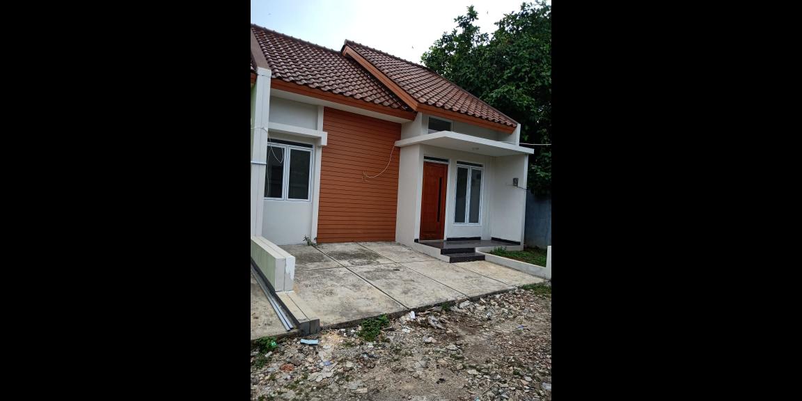 Rumah cluster 6 unit dekat Griya Depok Asri Rumah cluster 6 unit dekat Griya Depok Asri