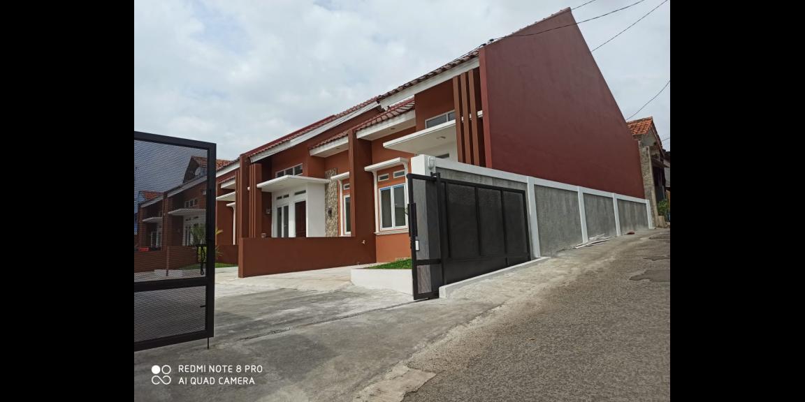 Hunian minimalis dekat Jalan Raya Kartini Depok Hunian minimalis dekat Jalan Raya Kartini Depok