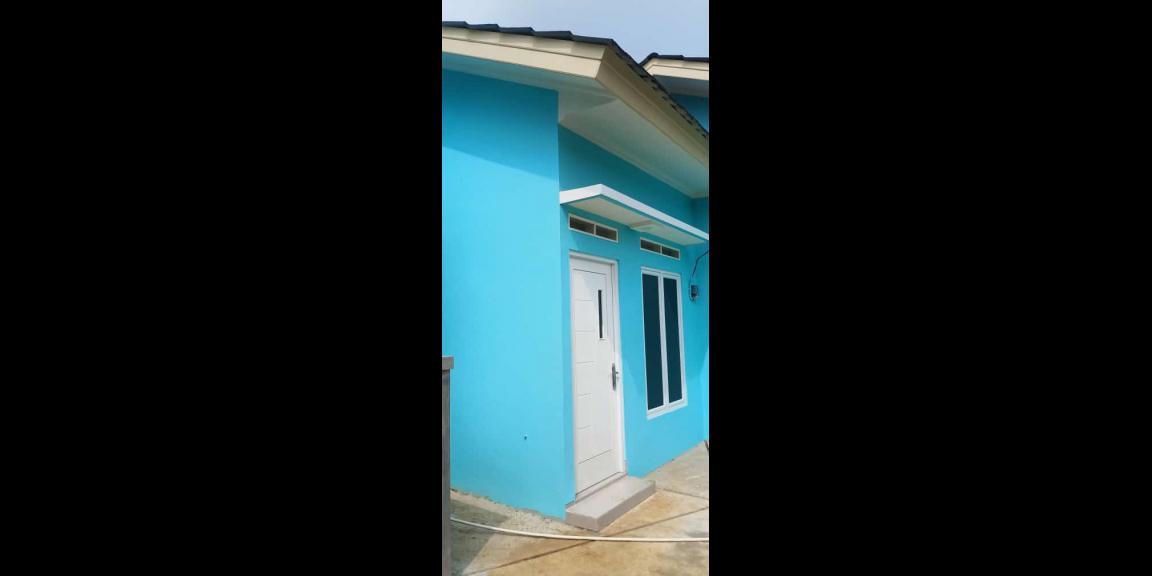 Rumah biru masih baru di Cilodong Rumah biru masih baru di Cilodong