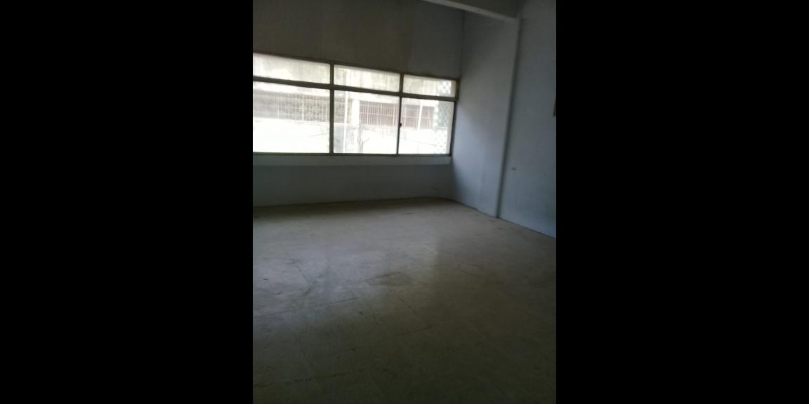 Ruko 3,5 Lantai LOKASI STRATEGIS Jakarta Pusat Ruko 3,5 Lantai LOKASI STRATEGIS Jakarta Pusat