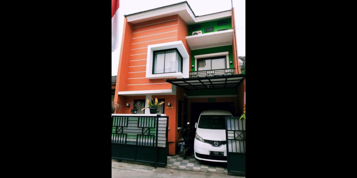 RUMAH DUA LANTAI HARGA SATU LANTAI PERUMAHAN GARDENIA Bogor RUMAH DUA LANTAI HARGA SATU LANTAI PERUMAHAN GARDENIA Bogor