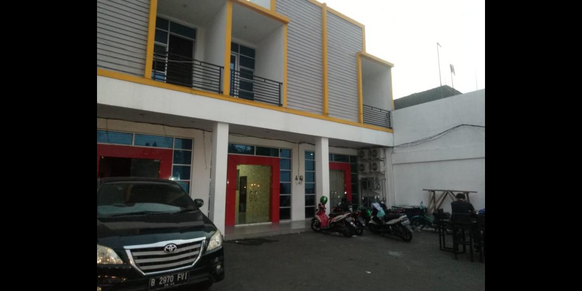 RUKO DI JALAN WARU RAWAMANGUN RUKO DI JALAN WARU RAWAMANGUN