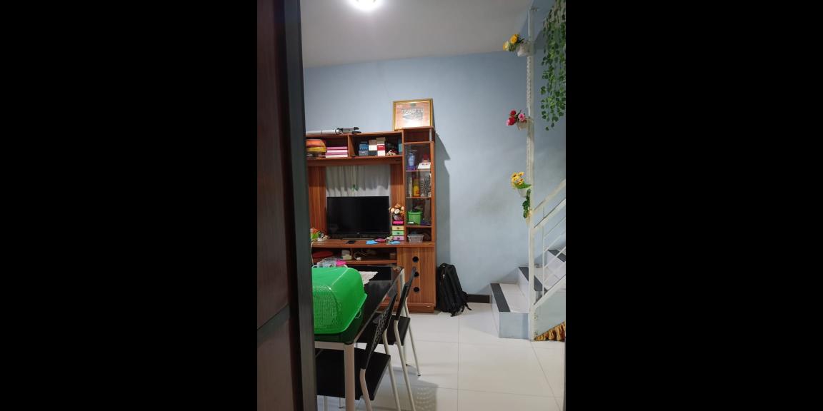 RUMAH DUA LANTAI HARGA SATU LANTAI PERUMAHAN GARDENIA Bogor RUMAH DUA LANTAI HARGA SATU LANTAI PERUMAHAN GARDENIA Bogor