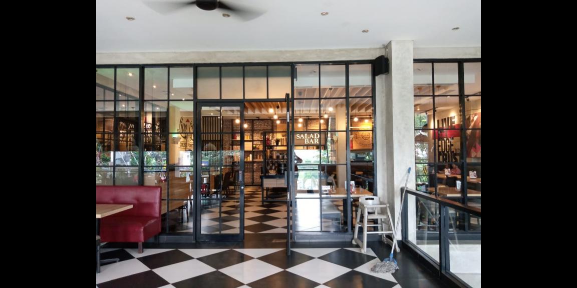 Gedung usaha di Bandung Gedung usaha di Bandung