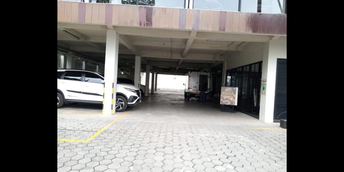 Gedung usaha di Bandung Gedung usaha di Bandung