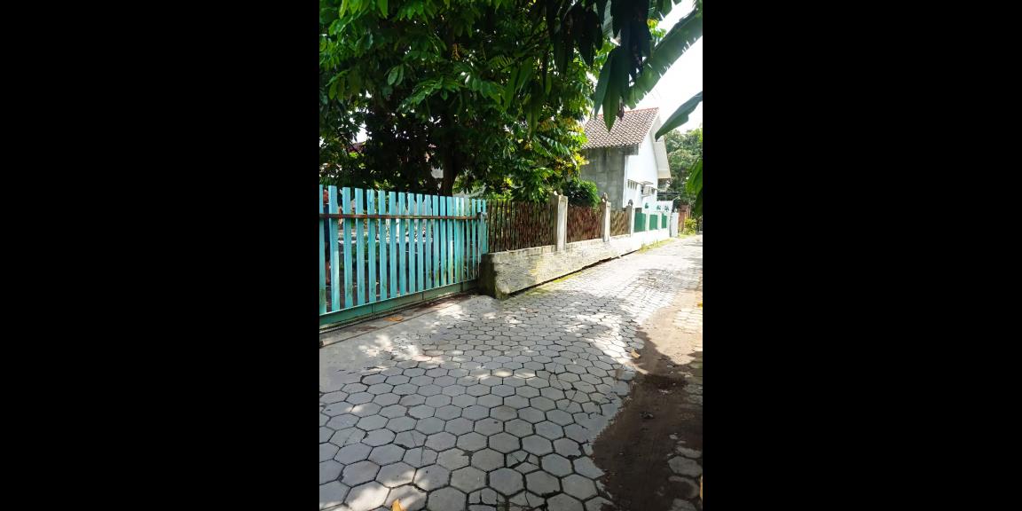 Tanah Ada Bangunan di Ambarketawang Gamping Sleman Yogyakarta Tanah Ada Bangunan di Ambarketawang Gamping Sleman Yogyakarta