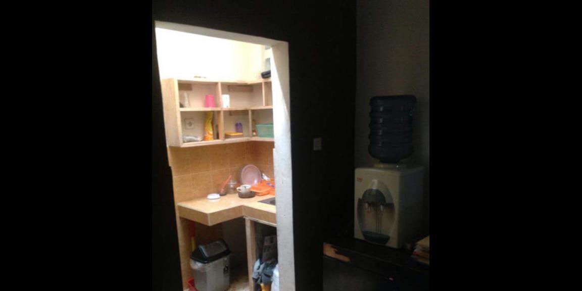 Rumah pinggir jalan raya sarijadi Rumah pinggir jalan raya sarijadi