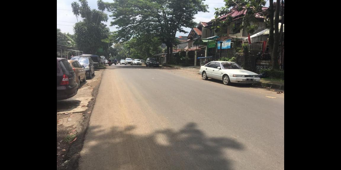 Rumah pinggir jalan raya sarijadi Rumah pinggir jalan raya sarijadi