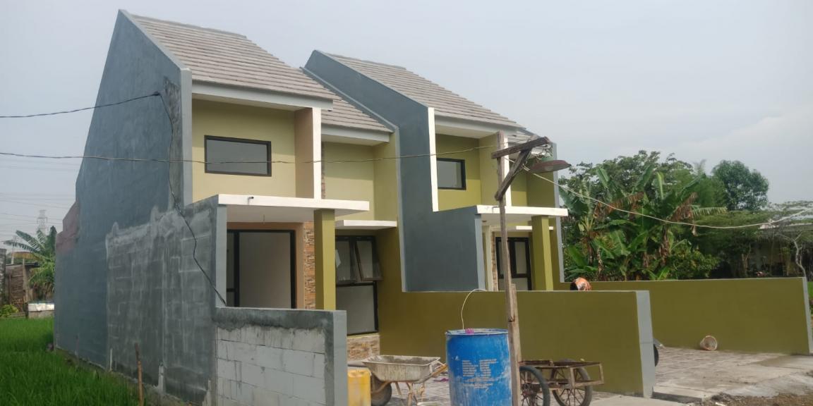 Rumah baru Batas Kota Surabaya Barat Rumah baru Batas Kota Surabaya Barat