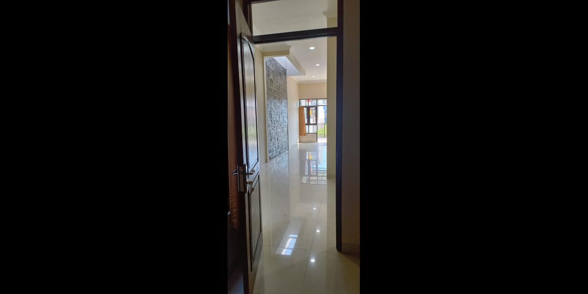 DISEWAKAN RUMAH 1 LANTAI ARCAMANIK KOTA BANDUNG  DISEWAKAN RUMAH 1 LANTAI ARCAMANIK KOTA BANDUNG