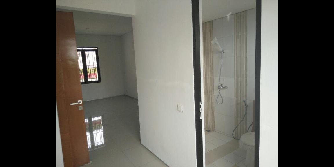 RUMAH BARU CANTIK SIAP HUNI PIRUS ARCAMANIK BANDUNG RUMAH BARU CANTIK SIAP HUNI PIRUS ARCAMANIK BANDUNG