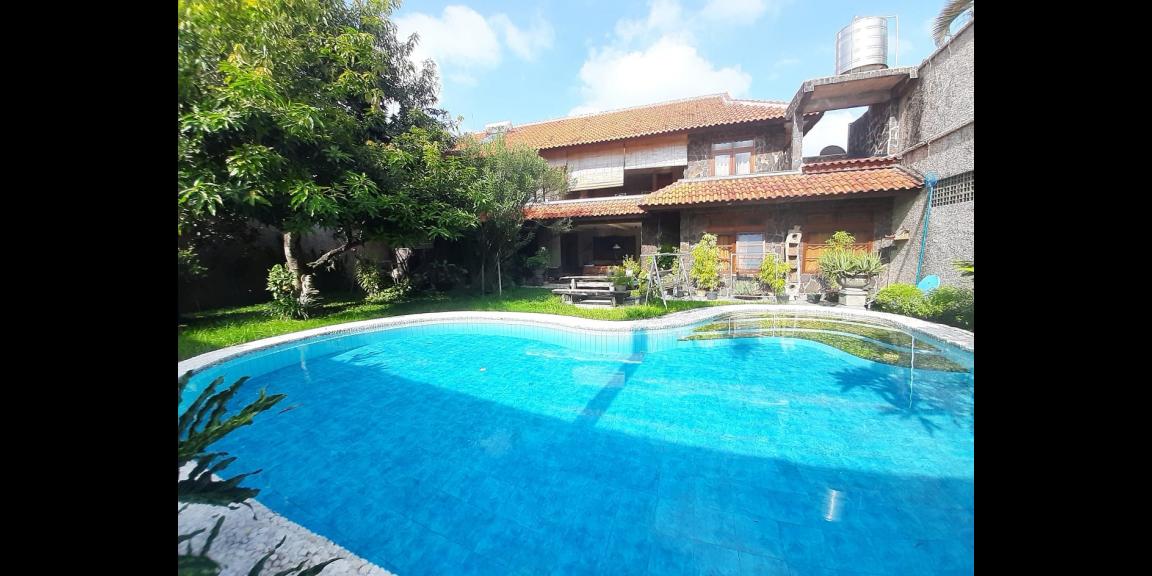 Villa Colosal Pantai Petitenget Seminyak Kuta Badung Bali Villa Colosal Pantai Petitenget Seminyak Kuta Badung Bali