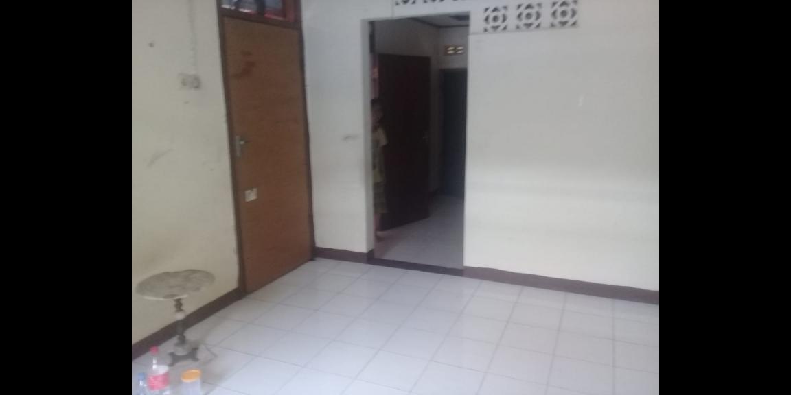 Rumah 1lantai cocok dibangun kosan di Sarijadi Rumah 1lantai cocok dibangun kosan di Sarijadi