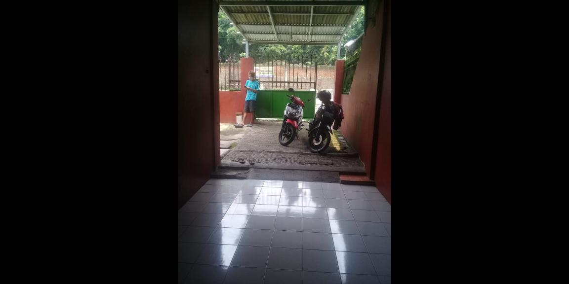 Rumah 1lantai cocok dibangun kosan di Sarijadi Rumah 1lantai cocok dibangun kosan di Sarijadi