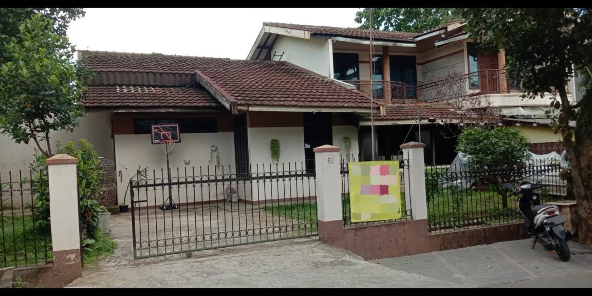 Rumah COCOK untuk usaha pinggir jalan ,lebar muka 25m KOTAK.. Rumah COCOK untuk usaha pinggir jalan ,lebar muka 25m KOTAK..