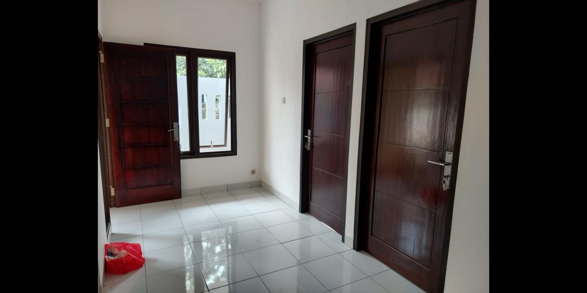 Disewakan rumah di Perum Sari Gaperi, Jatibening Baru, Pondok Gede Disewakan rumah di Perum Sari Gaperi, Jatibening Baru, Pondok Gede