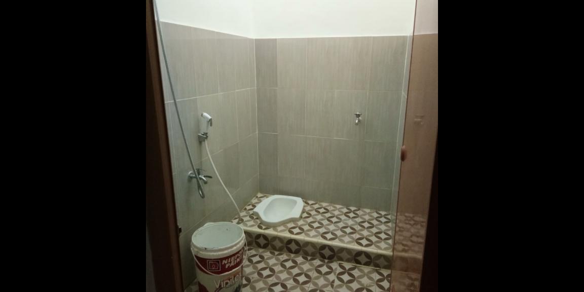 Dijual Rumah Kokoh di Otista, Jakarta Timur Dijual Rumah Kokoh di Otista, Jakarta Timur