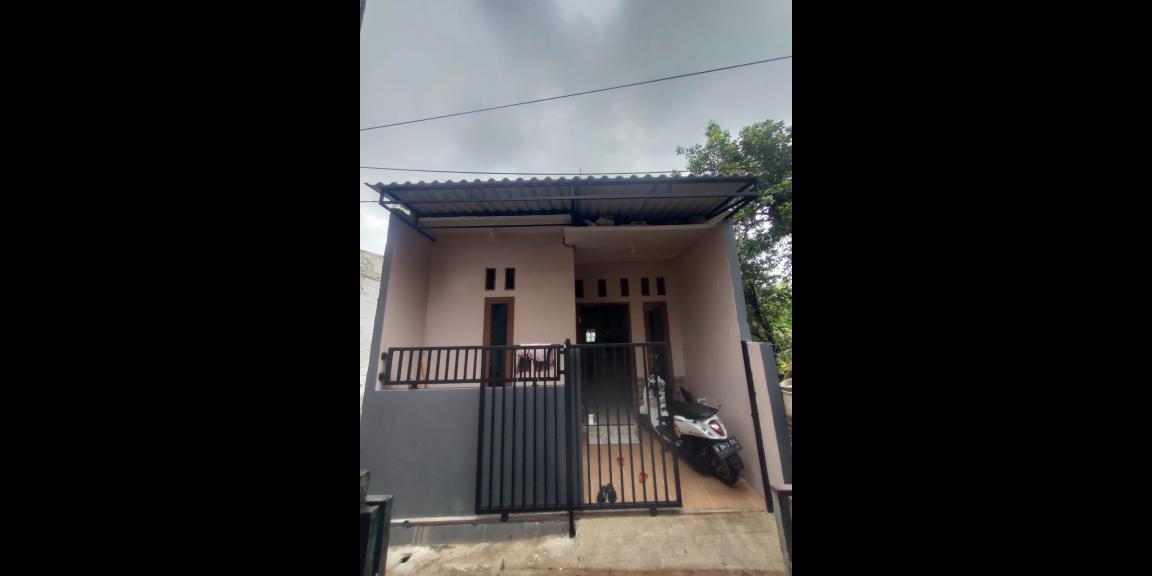 Dijual rumah di Meruya Selatan Jakarta Barat Dijual rumah di Meruya Selatan Jakarta Barat