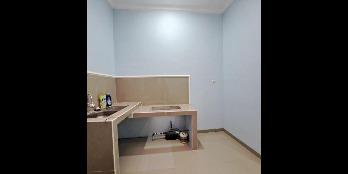 Rumah baru Pondok Gede Bekasi dekat stasiun LRT Rumah baru Pondok Gede Bekasi dekat stasiun LRT