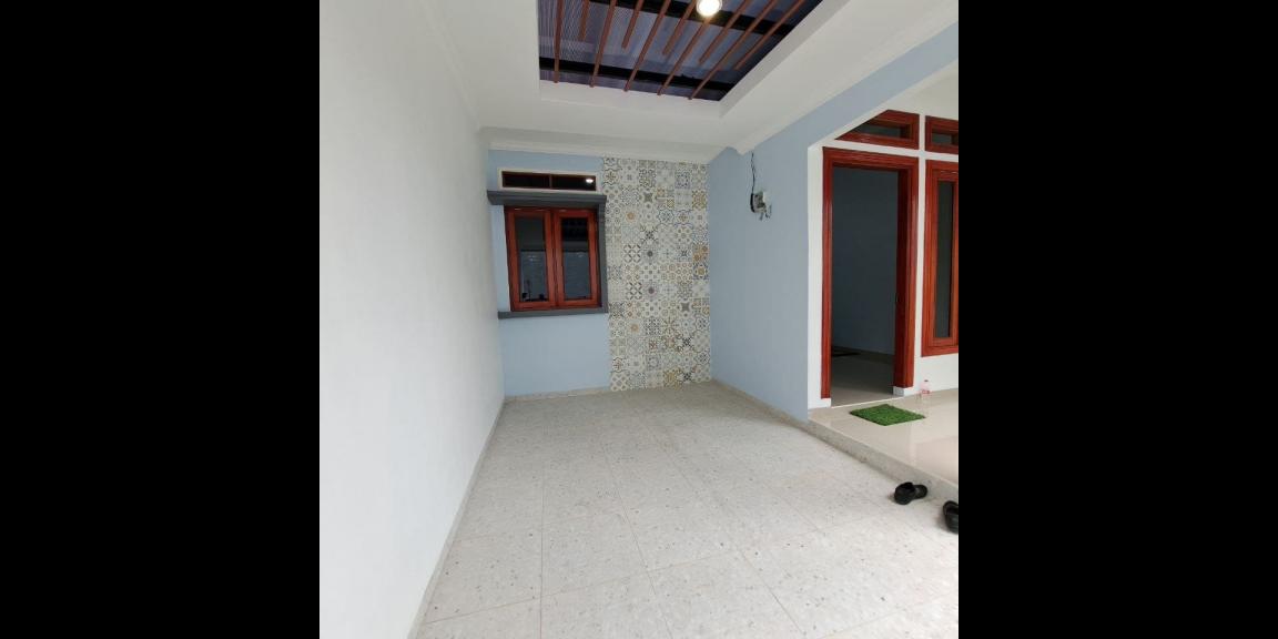 Rumah baru Pondok Gede Bekasi dekat stasiun LRT Rumah baru Pondok Gede Bekasi dekat stasiun LRT