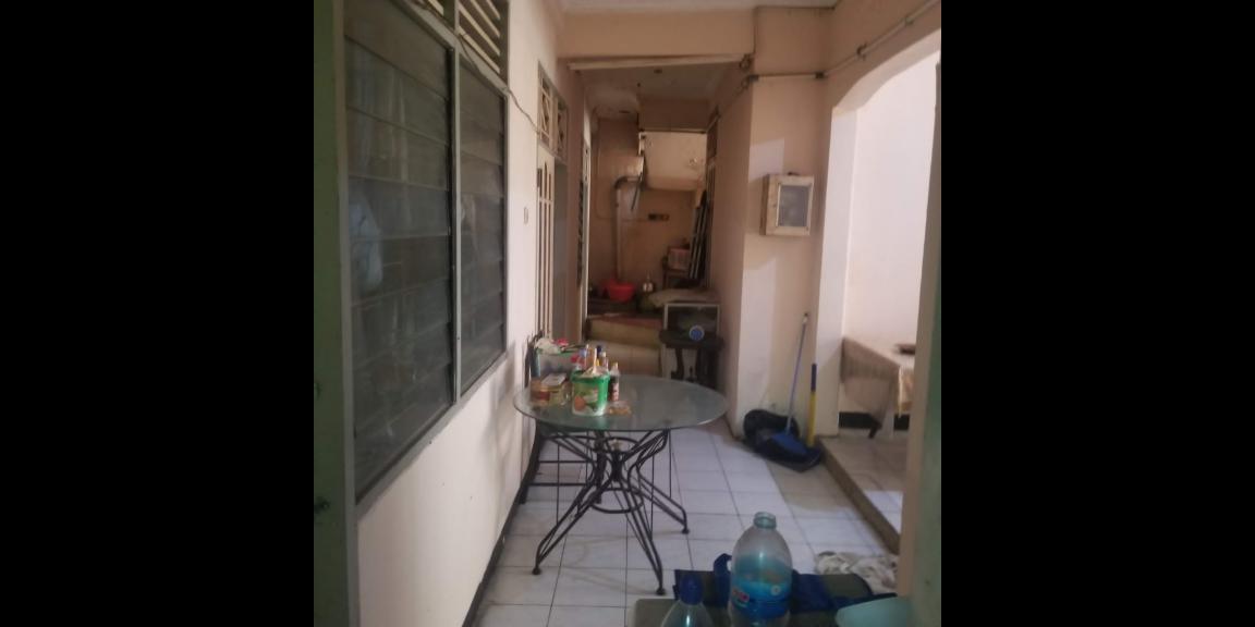 Dijual cepat BU rumah 2lantai Kembangan Jakarta Barat dekat Univ Mercubuana Dijual cepat BU rumah 2lantai Kembangan Jakarta Barat dekat Univ Mercubuana
