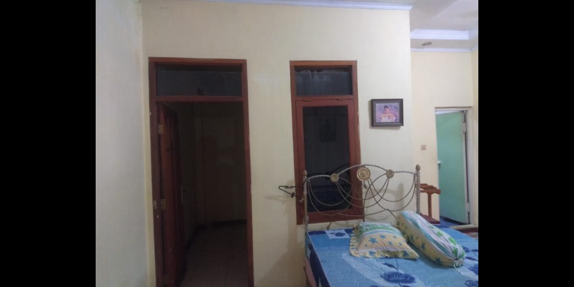 Jual Rumah dengan Akses Mudah ke Sekolah dan Pusat Perbelanjaan! Jual Rumah dengan Akses Mudah ke Sekolah dan Pusat Perbelanjaan!