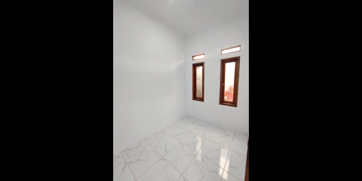 Rumah baru gang Klender Duren Sawit Jakarta Timur Rumah baru gang Klender Duren Sawit Jakarta Timur