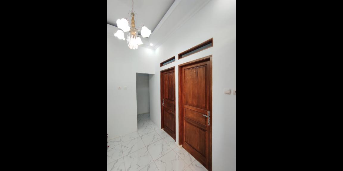 Rumah baru gang Klender Duren Sawit Jakarta Timur Rumah baru gang Klender Duren Sawit Jakarta Timur