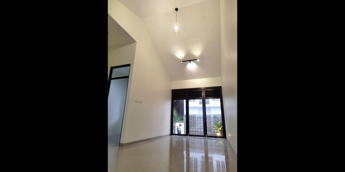 Rumah Bagus Dan Baru Dalam Perumahan di Kalimulya Depok Rumah Bagus Dan Baru Dalam Perumahan di Kalimulya Depok